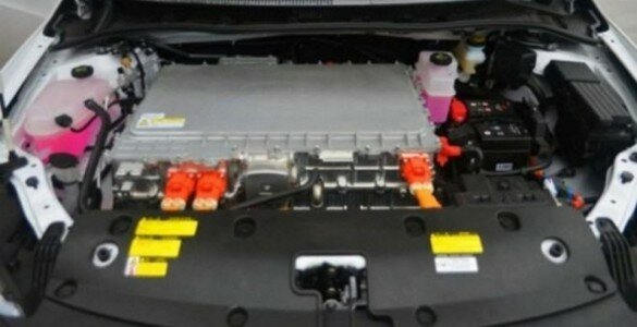 Электродвигатель седана BYD Qin EV300