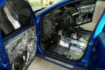 Шумоизоляция салона автомобиля своими руками: материалы и инструменты